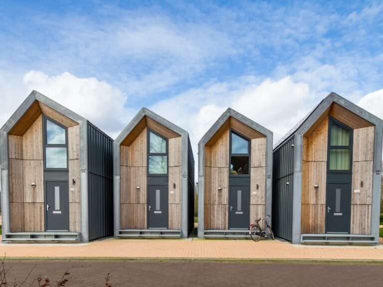 metal w budowie domu holenderskiego